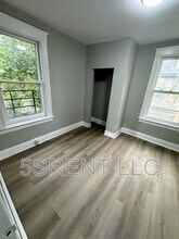 2201 Burnet Ave in Cincinnati, OH - Building Photo - Building Photo