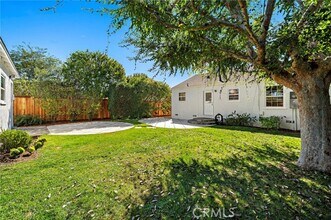 364 Broadway in Costa Mesa, CA - Building Photo - Building Photo