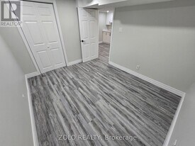 157 Glen Springs Dr in Toronto, ON - Building Photo