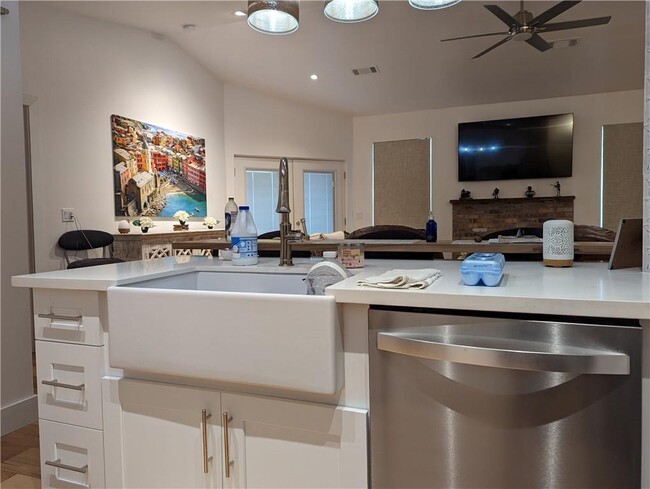 350 Emerald Forest Blvd, Unit #3204