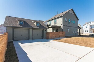 101 Rioja in Kyle, TX - Building Photo