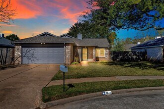 3511 Arbor Pl in Sugar Land, TX - Building Photo - Building Photo