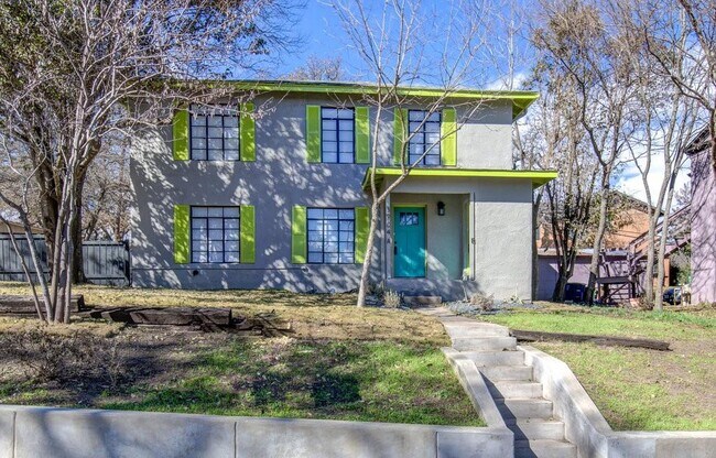 3904 Maplewood Ave in Austin, TX - Building Photo - Building Photo