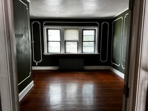 4403 Chestnut St in Philadelphia, PA - Building Photo - Building Photo