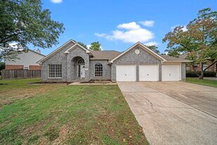 7530 Alderly Dr in Spring, TX - Building Photo