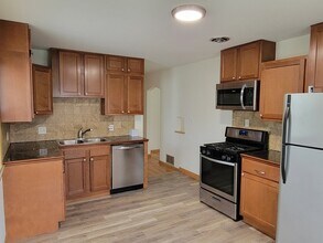 2005 Longview Dr in New Brighton, MN - Building Photo - Building Photo