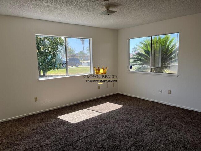 1331 E Aspen Ave photo'