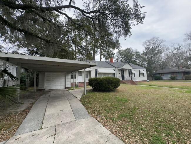 1332 E 40th St in Savannah, GA - Building Photo - Building Photo