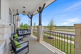 8908 Apogee Blvd in Austin, TX - Building Photo - Building Photo