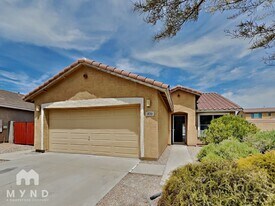 836 W Burkhalter Dr in Queen Creek, AZ - Building Photo