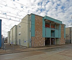 4525 N Rampart St in New Orleans, LA - Building Photo
