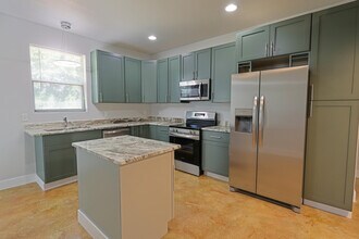 2720 Jewel Rd in Navarre, FL - Building Photo - Building Photo