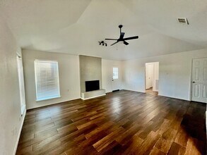 16039 Bear Hill Dr in Houston, TX - Building Photo - Building Photo