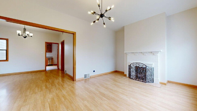 property at 806 34th Ave
