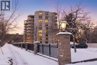 1770 Main St W in Hamilton, ON - Building Photo - Building Photo