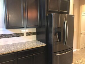 4957 Monrovia Dr in Sparks, NV - Building Photo - Building Photo