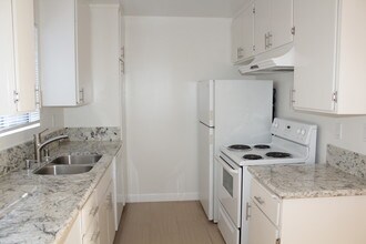 1417 14th St, Unit 3 in Santa Monica, CA - Building Photo - Building Photo