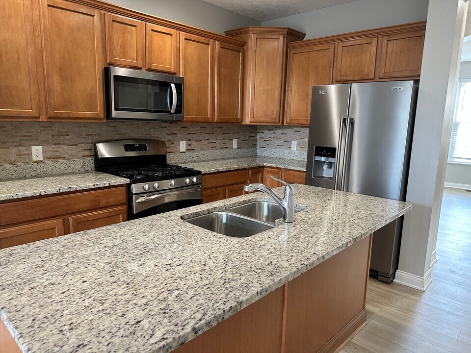 4118 Cambron Dr, Unit 4118 in Columbus, OH - Building Photo