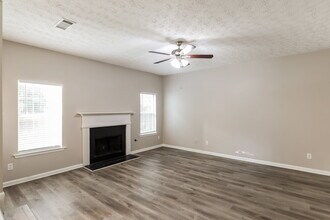 550 Gardinia Dr in Mcdonough, GA - Building Photo - Building Photo