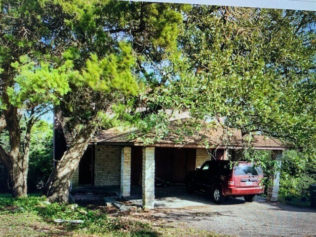 property at 6904 Rifle Bend