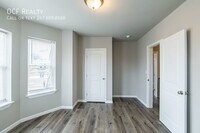 5501 Spring St photo'