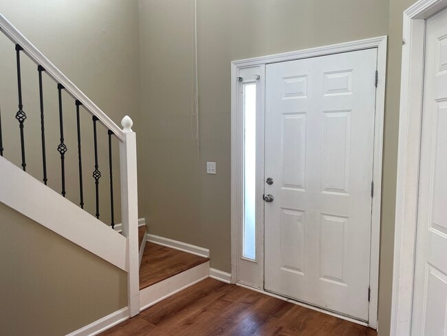 231 Wakefield Way in Enterprise, AL - Foto de edificio - Building Photo