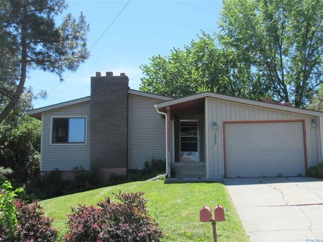 property at 1355 NW Deane St