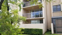 10425 SW 112th Ave, Unit 104