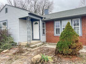 4215 Avery Rd in Hilliard, OH - Building Photo