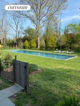 152 N Ferry Rd in Shelter Island Heights, NY - Building Photo - Building Photo