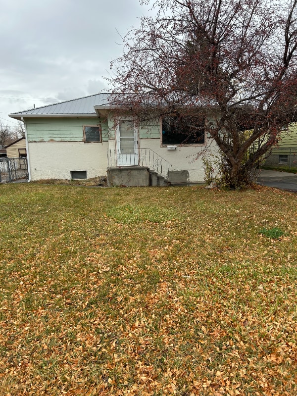 property at 1611 5th Ave S