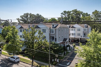 Netherwood Pointe in Plainfield, NJ - Building Photo - Building Photo