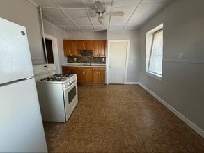 127 Court St in Plymouth, MA - Building Photo - Building Photo