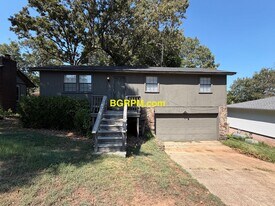 1217 Overview Dr in Jacksonville, AR - Building Photo