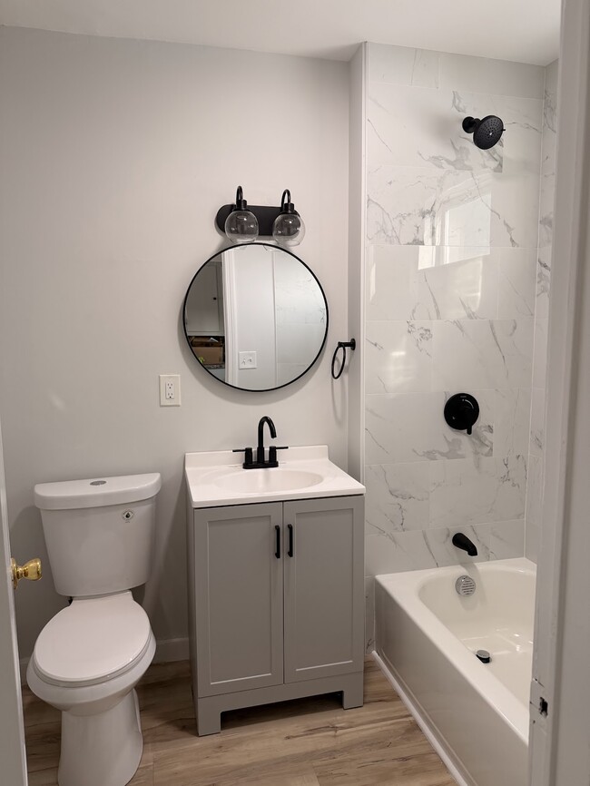 6 Ellsworth St, Unit First Floor