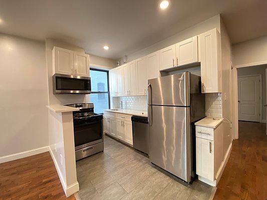 573 W 159th St in New York, NY - Building Photo - Building Photo