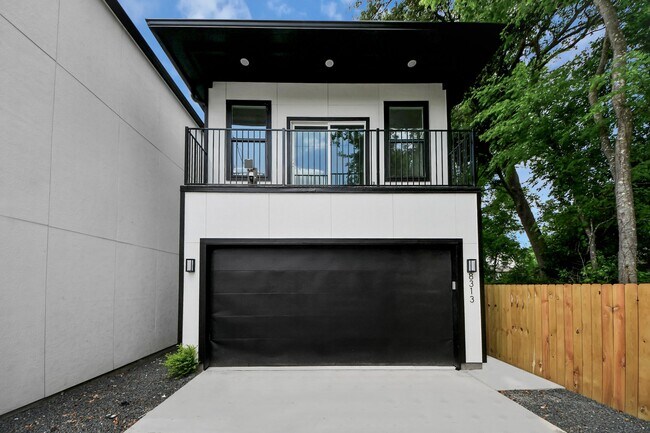 8313 Venus St in Houston, TX - Building Photo - Building Photo