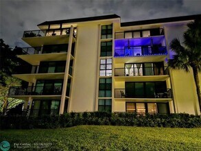 1350 River Reach Dr in Fort Lauderdale, FL - Building Photo - Building Photo