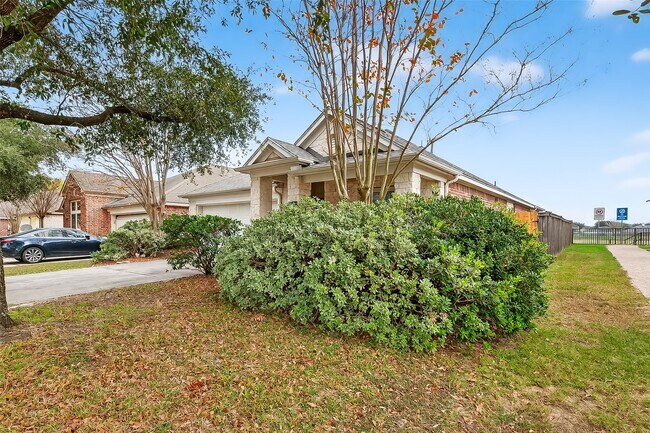 property at 2114 Thorn Berry Creek Ln