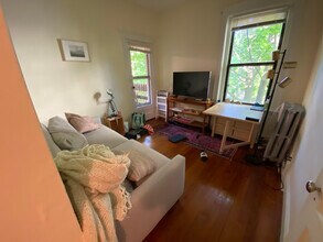 123 Park St in Brookline, MA - Foto de edificio - Building Photo