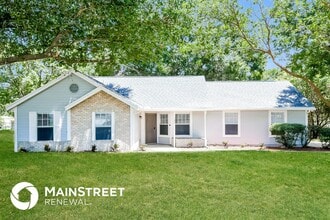 104 Summerhill Ct in Minneola, FL - Foto de edificio - Building Photo