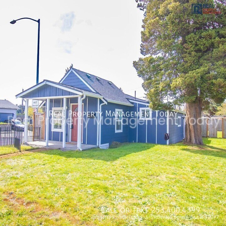 3570 S Monroe St in Tacoma, WA - Building Photo