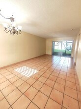6306 Newtown Cir in Tampa, FL - Building Photo - Building Photo
