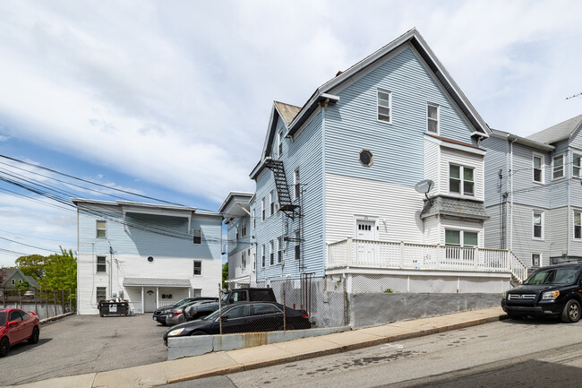 24-28 Paradis Ave