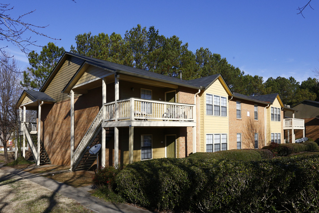 Hampton Arbors Condominiums in Duluth, GA - Foto de edificio