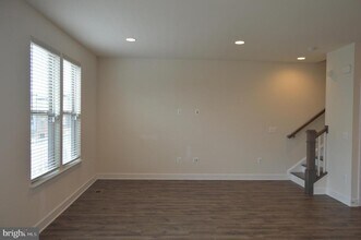 9867 Gillum Wy in Manassas, VA - Building Photo - Building Photo