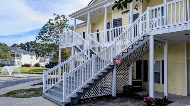 5054 Belleglen Ct in Myrtle Beach, SC - Foto de edificio - Building Photo