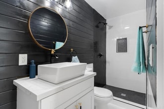 5025 Williams Ave in La Mesa, CA - Building Photo - Building Photo