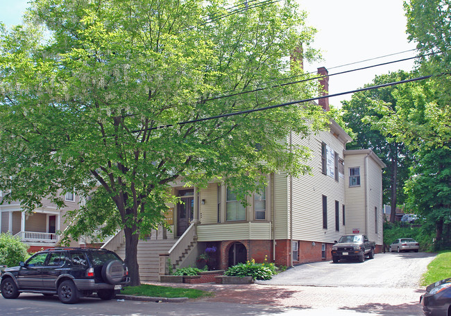 486-488 Cumberland Ave in Portland, ME - Building Photo - Building Photo