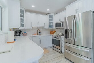 1520 NE 16th Ave in Fort Lauderdale, FL - Foto de edificio - Building Photo